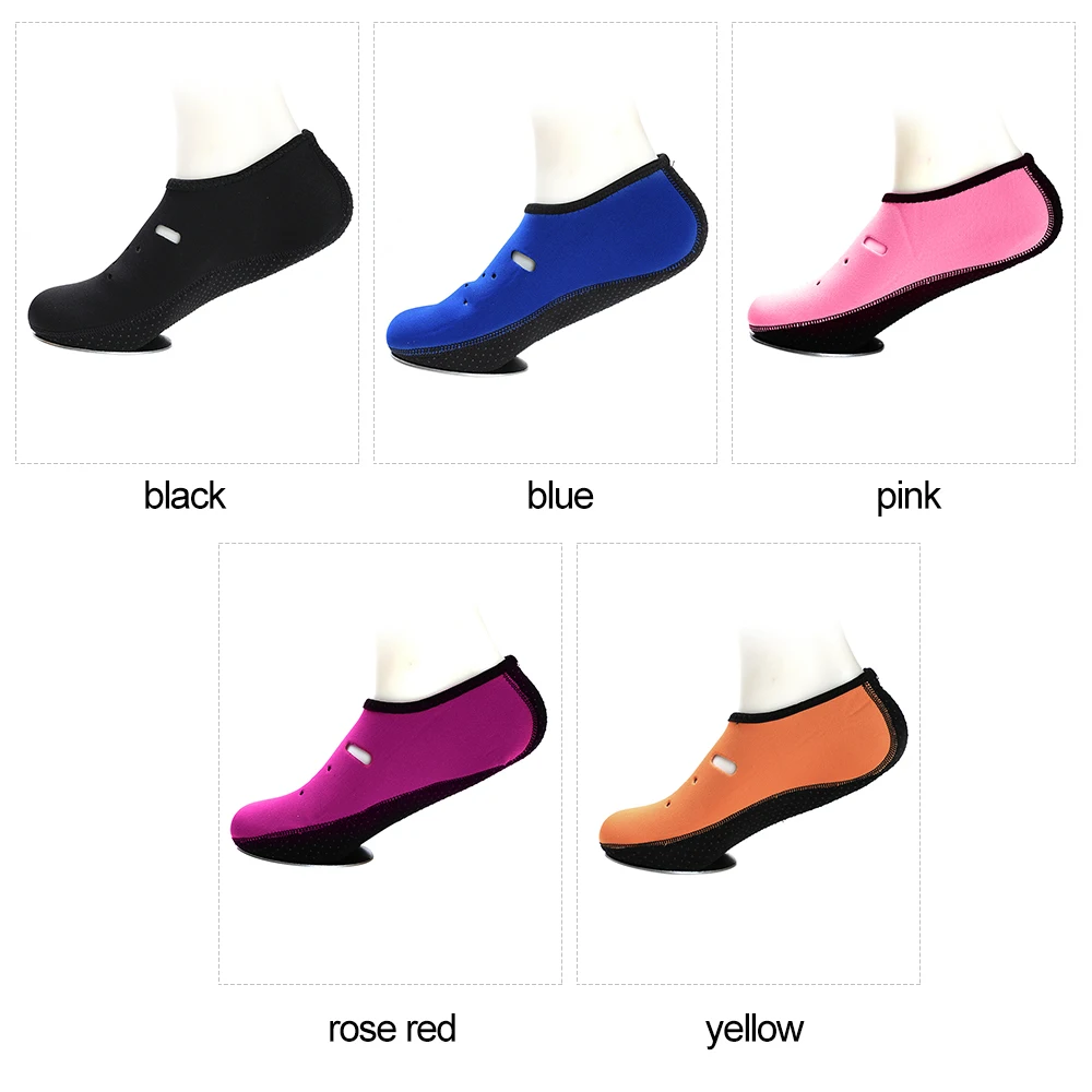 Unisex Summer Light Water Shoes Surfing Slippers Solid Color Aqua Beach Shoes Men Women Non-Slip Swimming Sneaker Seaside Socks