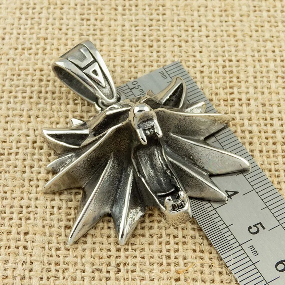 53*43mm Stainless Steel the Wizard wolf head pendant necklace for the Witcher 3 Geralt with a The Wild Hunt 3 Figure Game