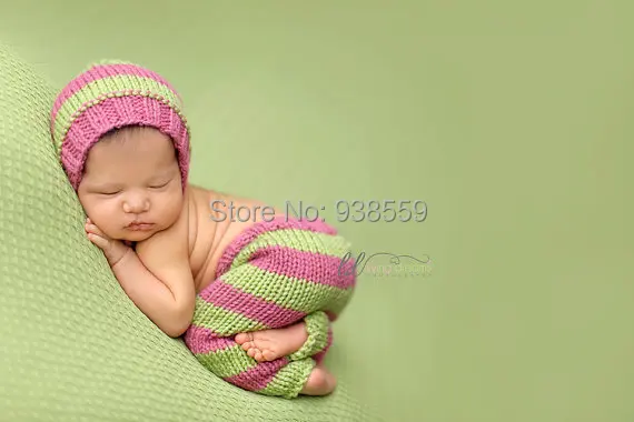 

Free shipping Crochet Newborn Outfit, Pixie Bonnet & Pants Set Photography Prop Crochet Baby Clothes