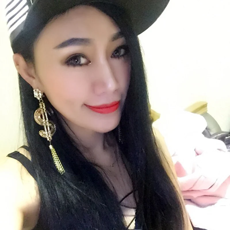 2777631968_290621008