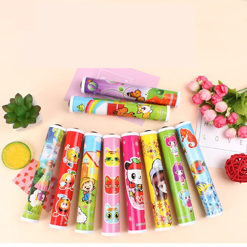 Looking at the scenery turn kaleidoscope children's puzzle toys classic early education toys scientific experiment creativity Looking at the scenery turn kaleidoscope children's puzzle toys classic early education toys scientific experiment creativity