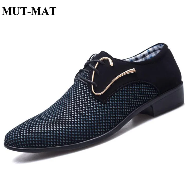 

2019 New Pointed Color Matching Tooling Shoes Leisure Low-Heeled Low-Top Metal Business dress casual Sneakers