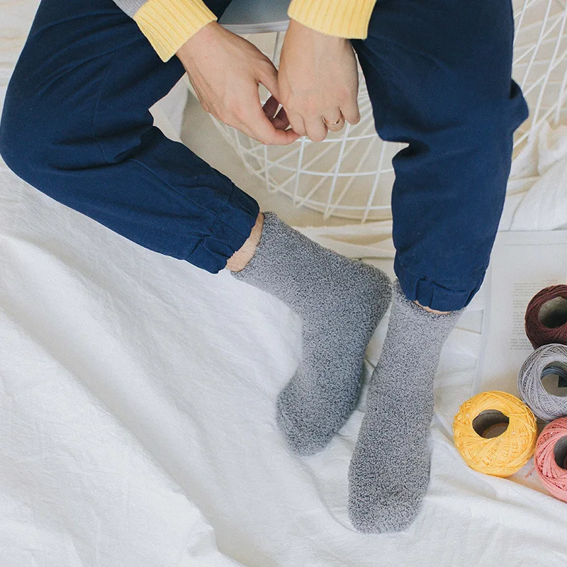 Новые мужские хлопковые одноцветные носки до лодыжки, подарки, Осенние толстые теплые домашние носки унисекс для сна, забавные носки, нижнее белье, зимние термоноски