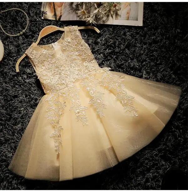

Girl's Formal Dresses 2018 Flower Wedding Dresses Kids Gauze Lace Birthday Party Ball Gown Children's Princess Dress Champagne