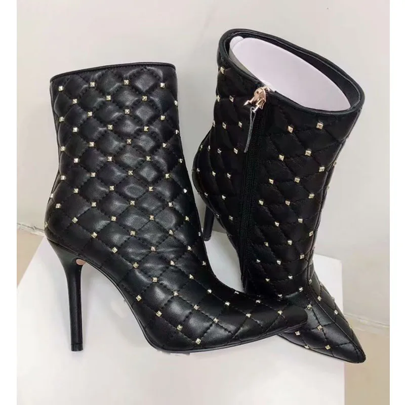 

High Quality Rivet Geometry Women Autumn Winter Fine High Heel Genuine Leather Toe Tip Toe Side Zipper Fashion Short Boots