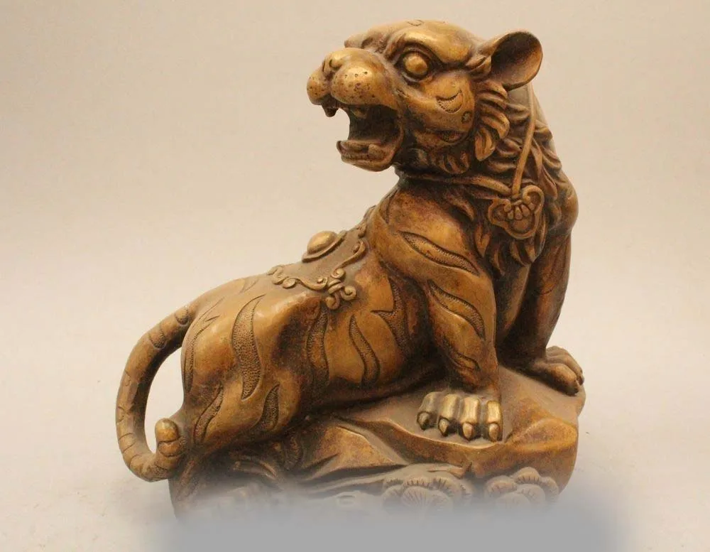 

10" Chinese Folk Feng Shui Brass Ferocious Zodiac Year Tiger Statue Sculpture