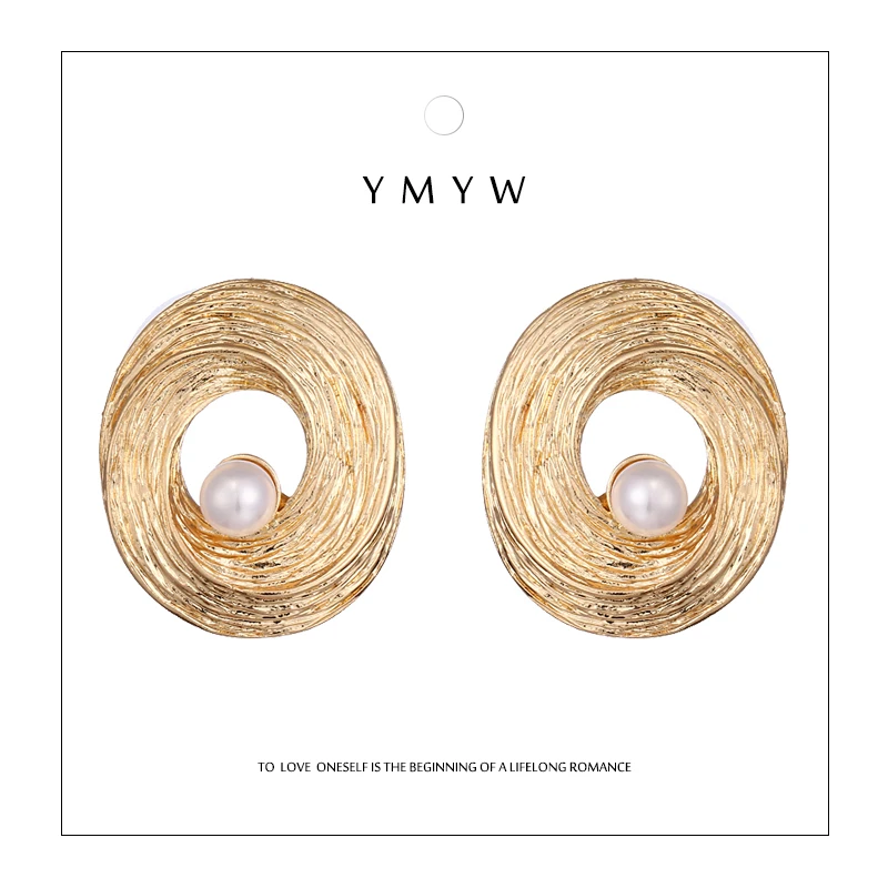 

YMYW Trendy Oval-shaped Imitation Pearls Stud Earrings Cute Metal Stylish Gold Female Birthday Pendientes Orecchini Donna Gift