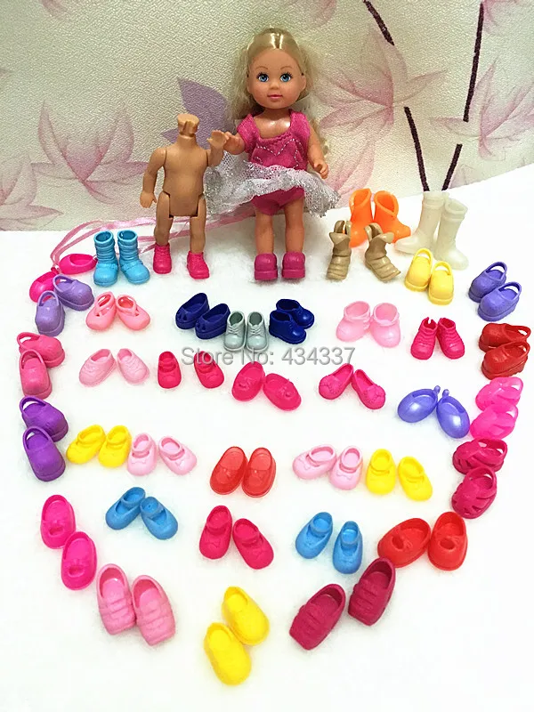 Simba Kelly Doll shoes (2).jpg