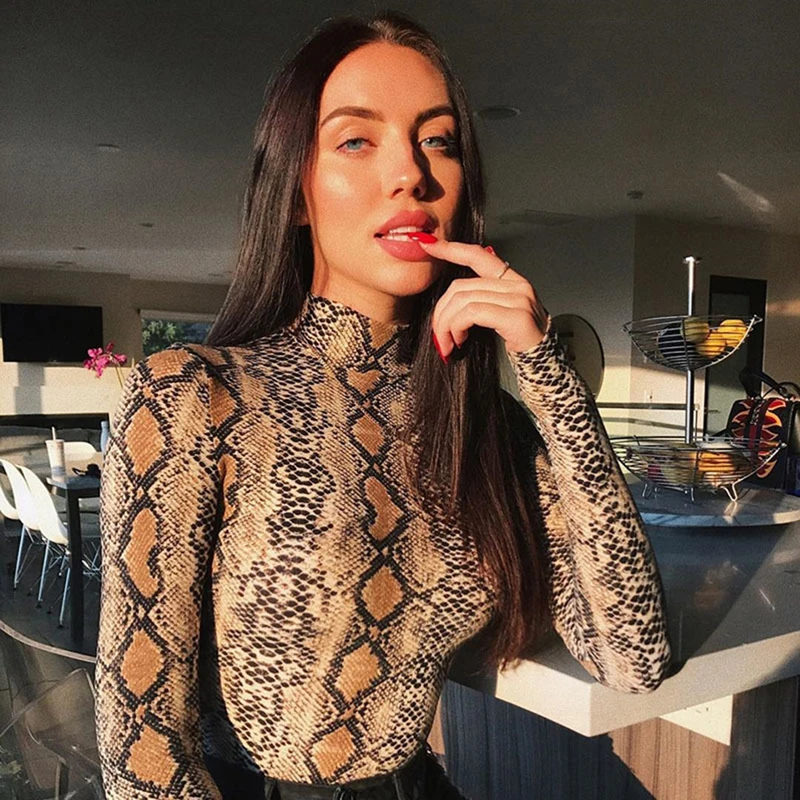 الأزياء الأفعى الجلد الياقة المدورة طويلة الأكمام ارتداءها مثير Bodycon رومبير المرأة بذلة 2018 جديد