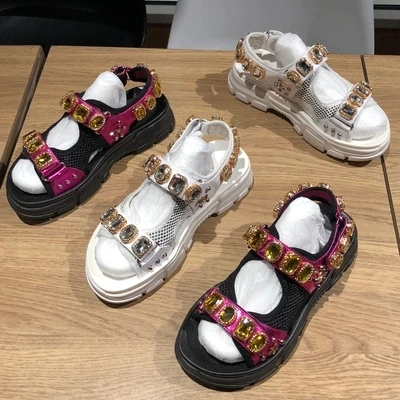 

Shoes woman sandals female 2019 sponge cake bottom toe rivet crystal diamond leather mesh thick bottom couple casual shoes