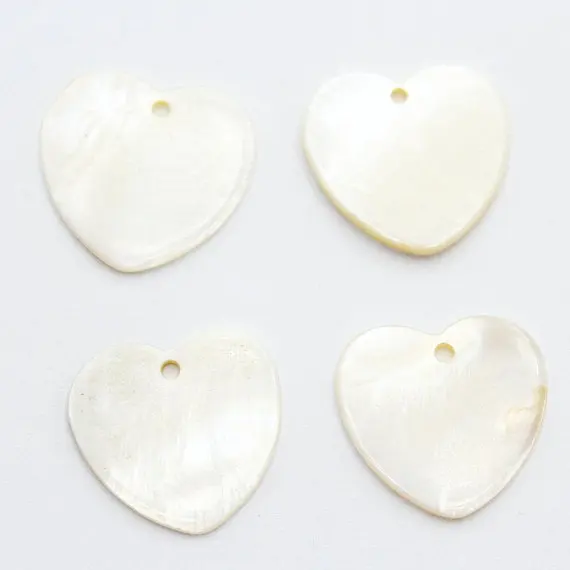 

2pcs big Mother of Pearl Flat Heart Pendants White MOP Shell size 24mm heart beads charms shell heart pendant