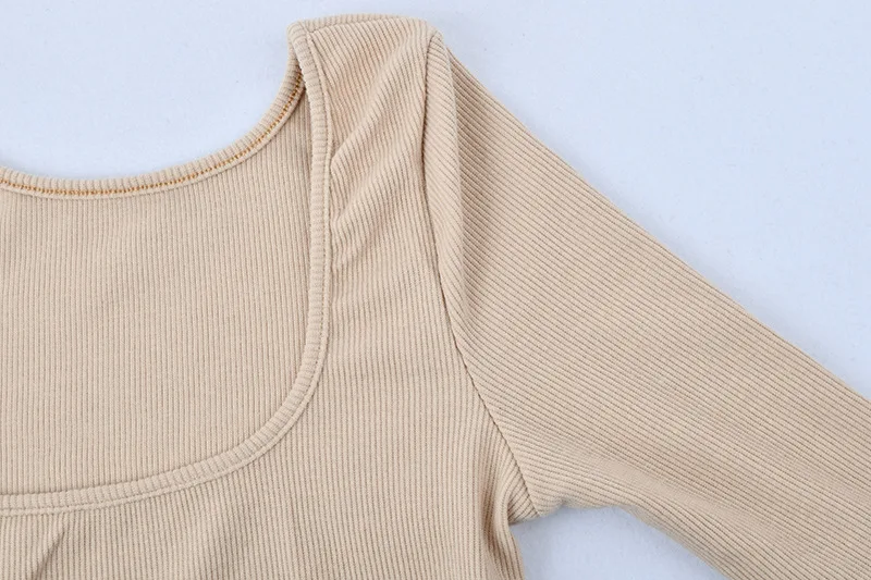 10290245219_2020384570