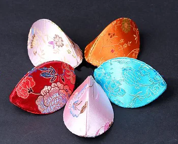 

Handmade Shell Chinese Mini Gift Box for Christmas Favor Silk Brocade Coin Collection Ring Jewelry Storage Case