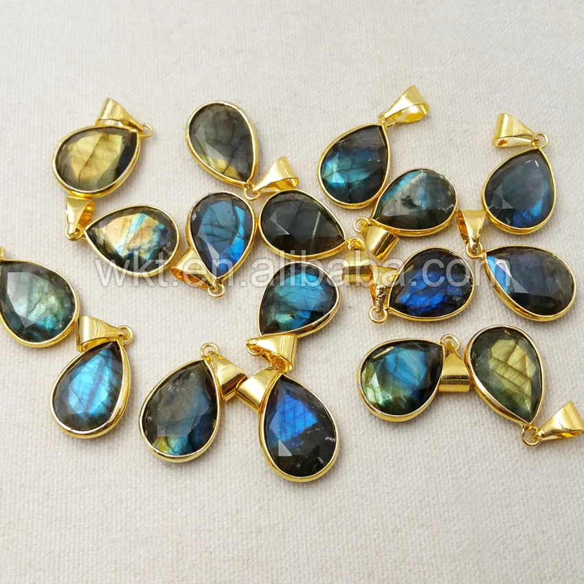 Trendy Teardrop Labradorite Pendant 