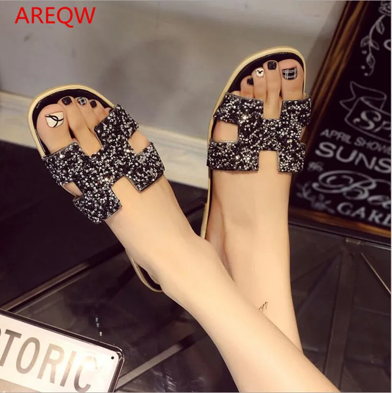 

2017Spring and summer the new European and American soft surface Pingliang and H slippers female personality sandals