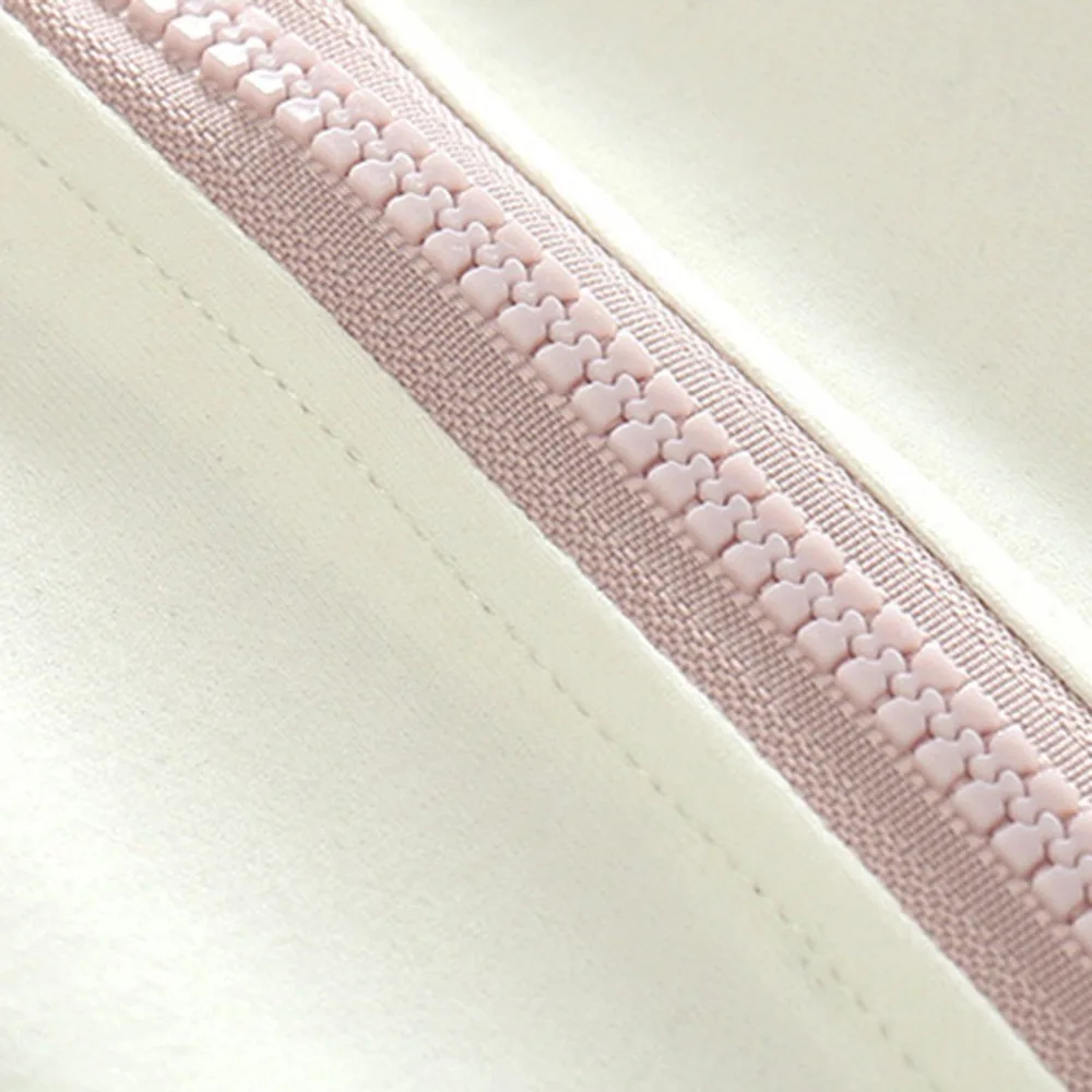 294034_no-logo_294034-4-04