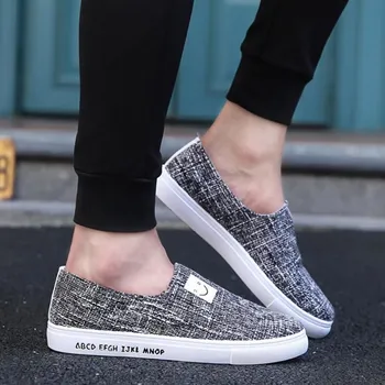 

Classic Canvas Shoes Men Casual Shoes Comfortable Round Toe Slip-On Flat Shoes Fashion Breathable Wear-resistant Shoes