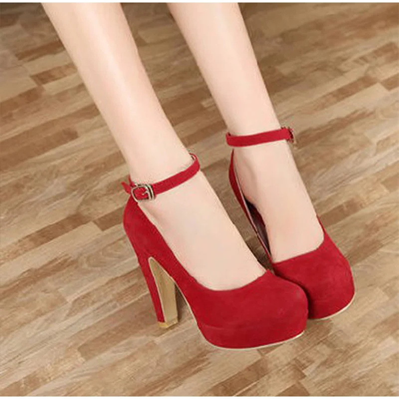 Sapatos femininos