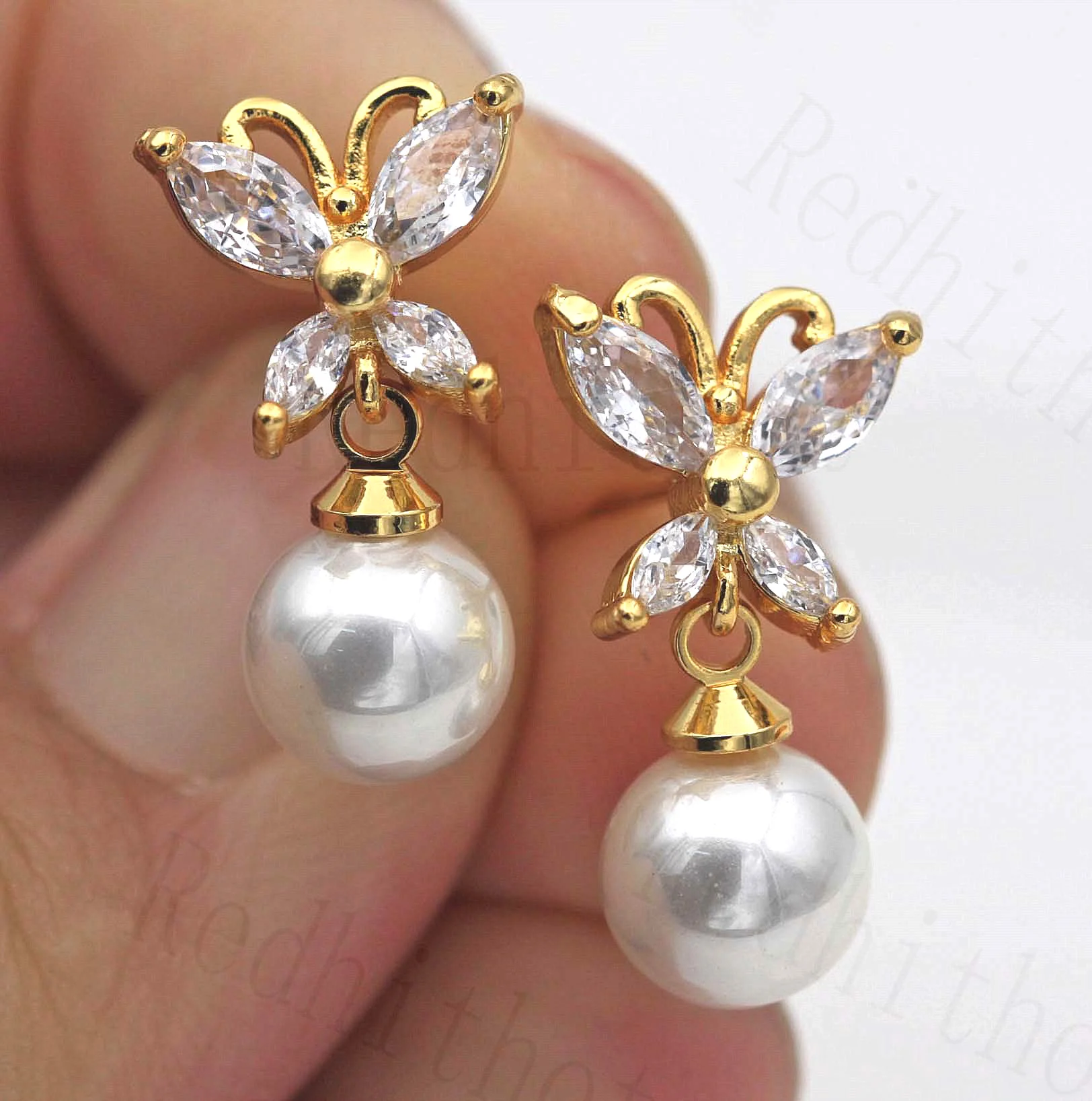 

Bohemian Pearl Earrings for Women Gold Plating Butterfly Earring With Cubic Zircon Boho Stud Earrings Trendy Wedding Jewelry