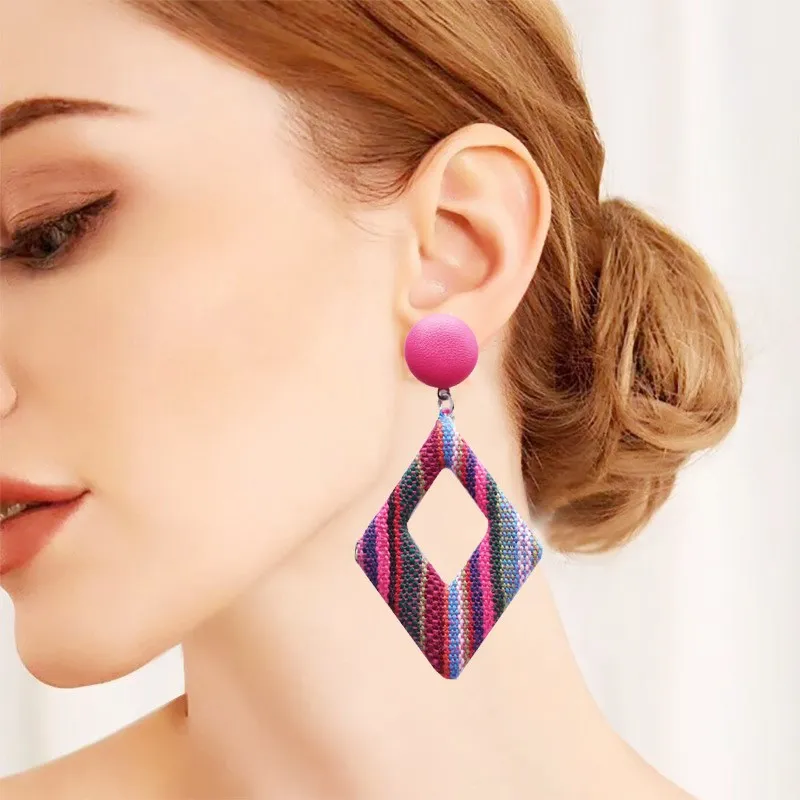 

EK628 Bohemian Style Colorful Cloth Rhombus Geometric Pendant Earrings Jewelry Exaggerated Earrings Party Brincos Christmas Gift