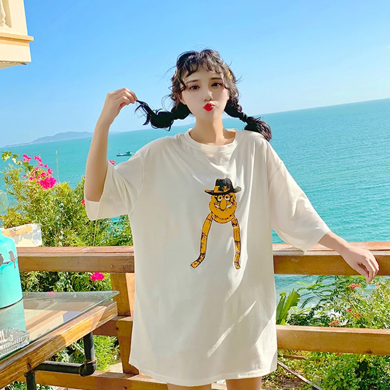 Женская свободная футболка с коротким рукавом больших размеров, Клубные вечерние футболки в Корейском стиле с принтом медведя, Футболка женская - Цвет: White
