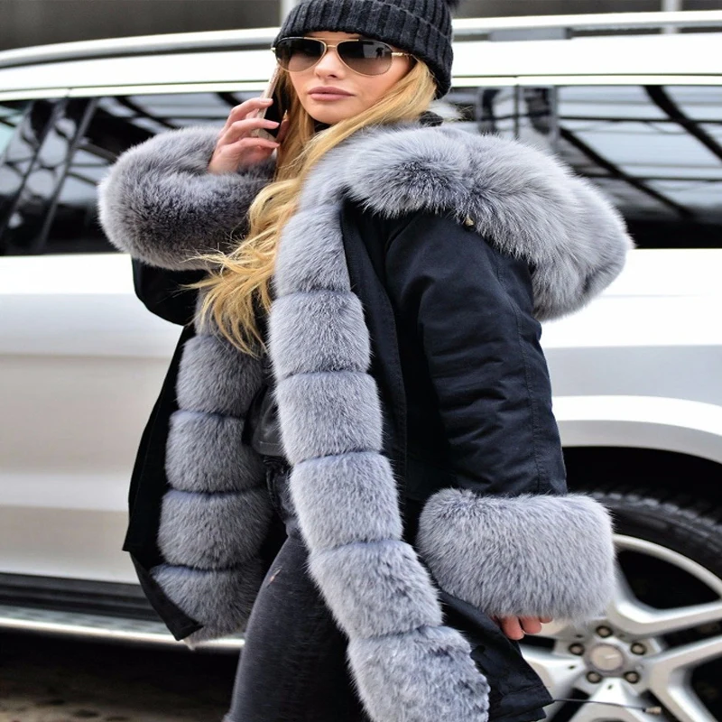 Roiii Winter 2018 Long Warm Parka Jacket Military Female Work Wind-Resistant Thicken Faux Fur Hood Casual Women Fashion Overcoat Coats