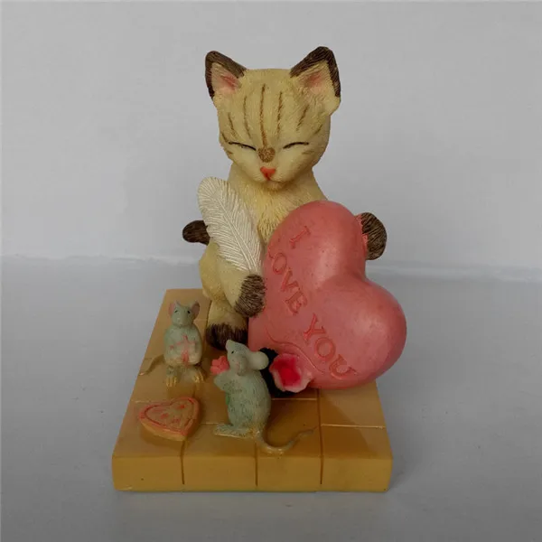 Cute Lifelike Cat and Mouse Tom and Jerry I love you resin figure toy - 2