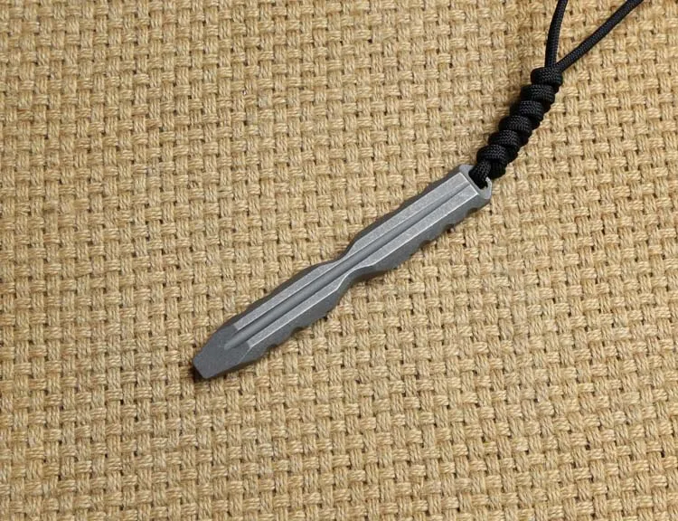 Liga de Titânio Sobrevivência ao ar Chave de Fenda Padrão de Chama de Titânio Pé-de-cabra Livre Defesa Multi-ferramenta Queimado Tc4 Edc 14 ar livre defesa edc multi-ferramenta chave de