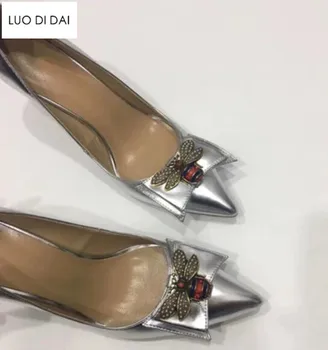 

2020 New women sliver pumps party shoes cute bee pumps dress shoes pointed toe high heels rhinestone pumps wedding shoes