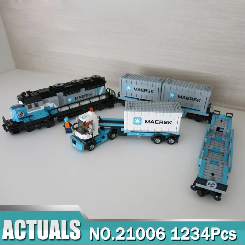 

1234Pcs Technic Ultimate Series 21006 The Maersk Train Set Compatible with Legoingly 10219 Building Blocks Bricks Toys