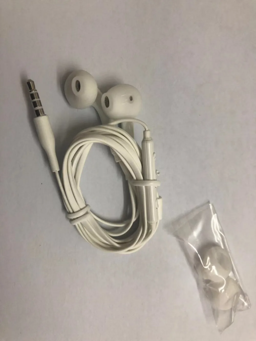 

10pcs/with retail packing AAAAA Quality headset in ear headphones With Remote line Mic For Samsung S6 S7 S8 S9 Note 4 5 7 8