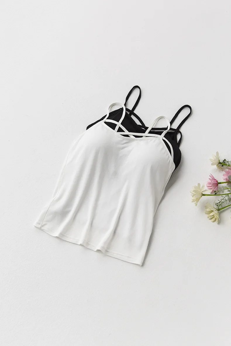 2771869077_1820362143