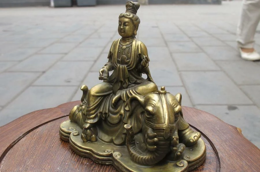 " Тибетский буддизм из чистой латуни Samantabhadra Kwan-Yin ride Elephant Будда статуя