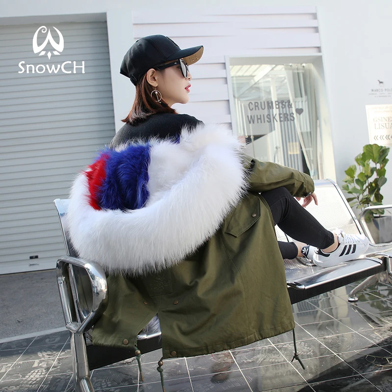 Sale 2018 new fashion women luxurious Large raccoon fur collar hooded coat warm Fox fur liner parkas long winter jacket F939 2