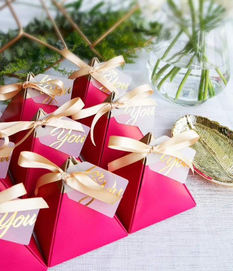 7,2*7,2*8 см красная роза треугольная пирамида коробка для конфет Свадебные сувениры Подарочная коробка мраморный Стиль Подарочная коробка шоколадная бумажная коробка