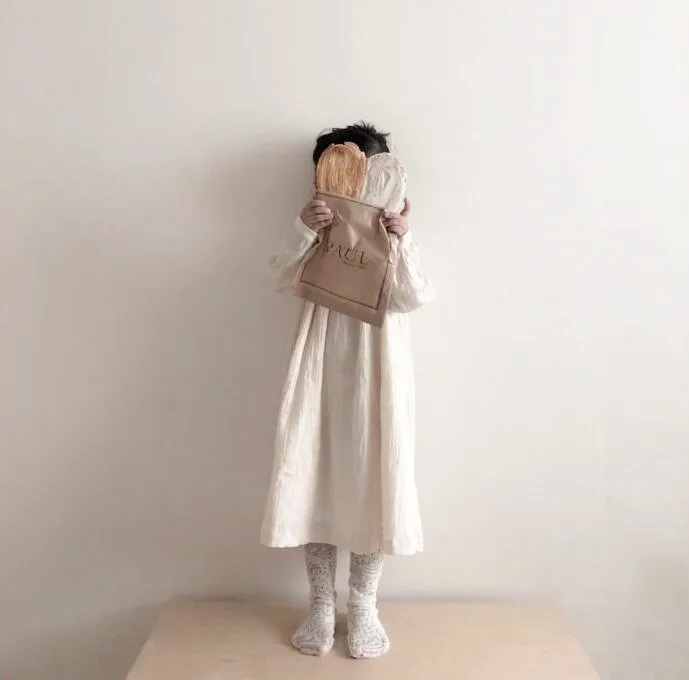 Коллекция года, платье для маленьких девочек в корейском и японском стиле льняное платье с оборками осенняя одежда принцессы