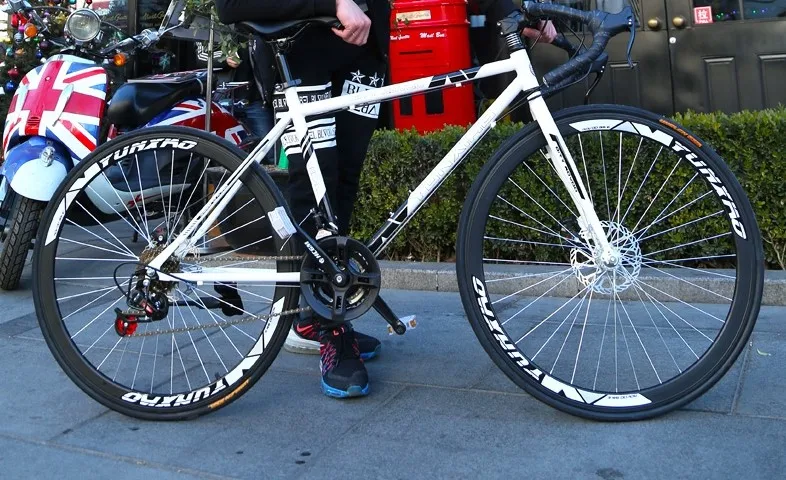 Best Road Bike High Carbon Steel 21-Speed 26-Inch Single-Speed Bicycle Front and Rear Mechanical Disc Brake Full Shockingproof Frame 7 Best Road Bike High Carbon Steel 21-Speed 26-Inch Single-Speed Bicycle Front and Rear Mechanical Disc Brake Full Shockingproof Frame 7