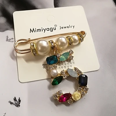 color 5 Mimiyagu Роскошная жемчужная брошь бижутерия цветы нагрудные булавки No 5 жемчуг броши ювелирные изделия для женщин - Окраска металла: color 5