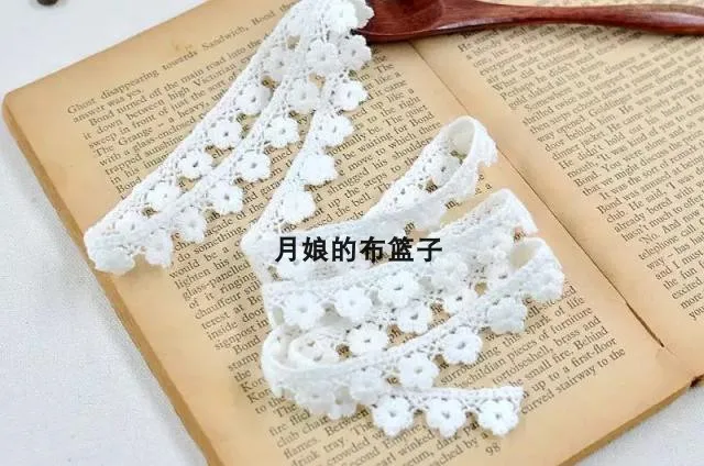

White water soluble small flower cotton embroidery Embroidered clothes home decoration DIY lace accessories 1.2cm