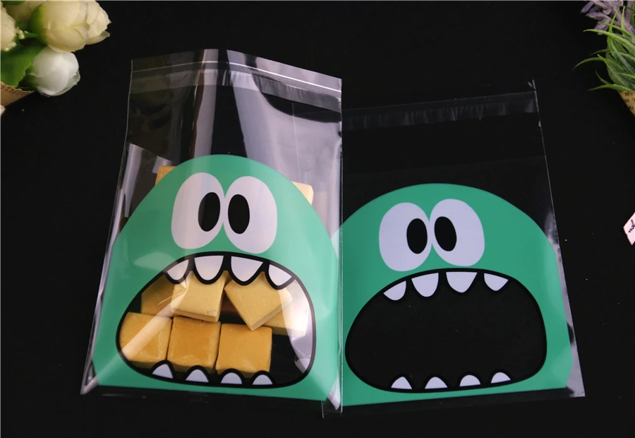 Biscuit bags (196)