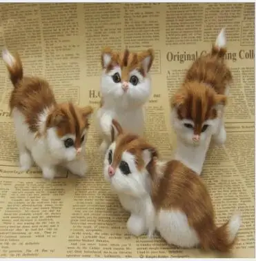

WYZHY New Year Creative Gifts Home Decoration Photography Props Fur Animals Simulation Cat Friends Children Gifts 11cmX9cm