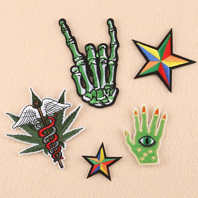 

1pcs Mix fashion Patch for Clothing Iron on Embroidered Sew Applique Cute Patch Fabric Badge Garment DIY Apparel Accessories-17