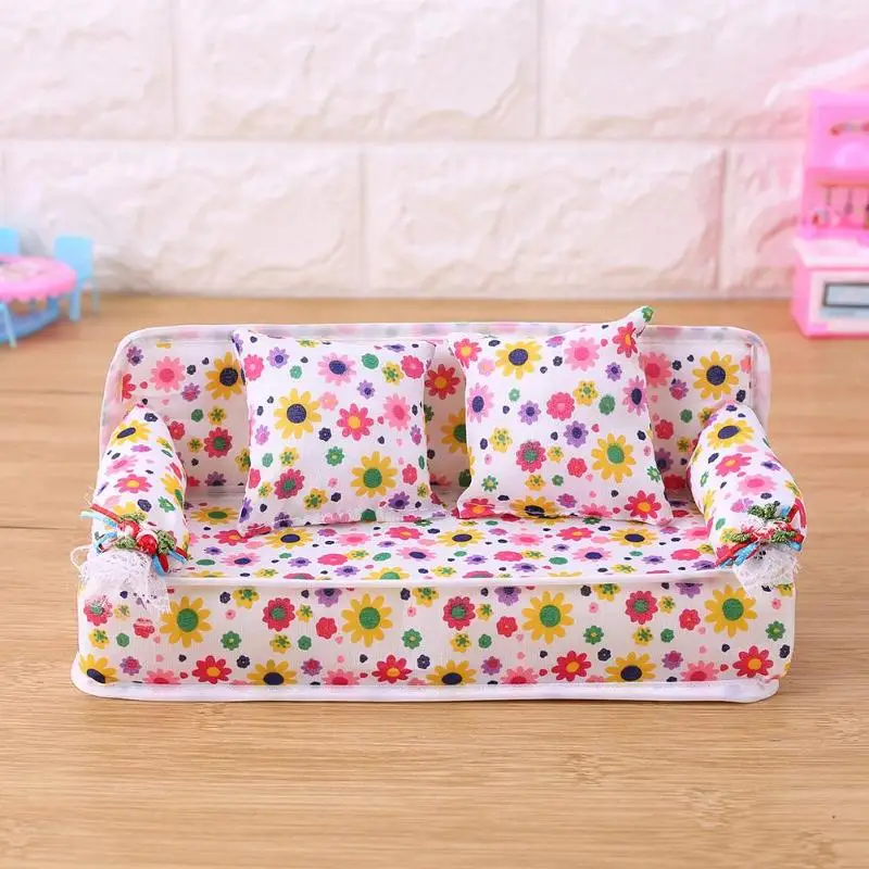 

Plastic Fiber Cloth Baby Doll Toys Sponge Floral Printed Barbie Toys Art Sofa Cushion Doll Playing House Toys Doll Accessories