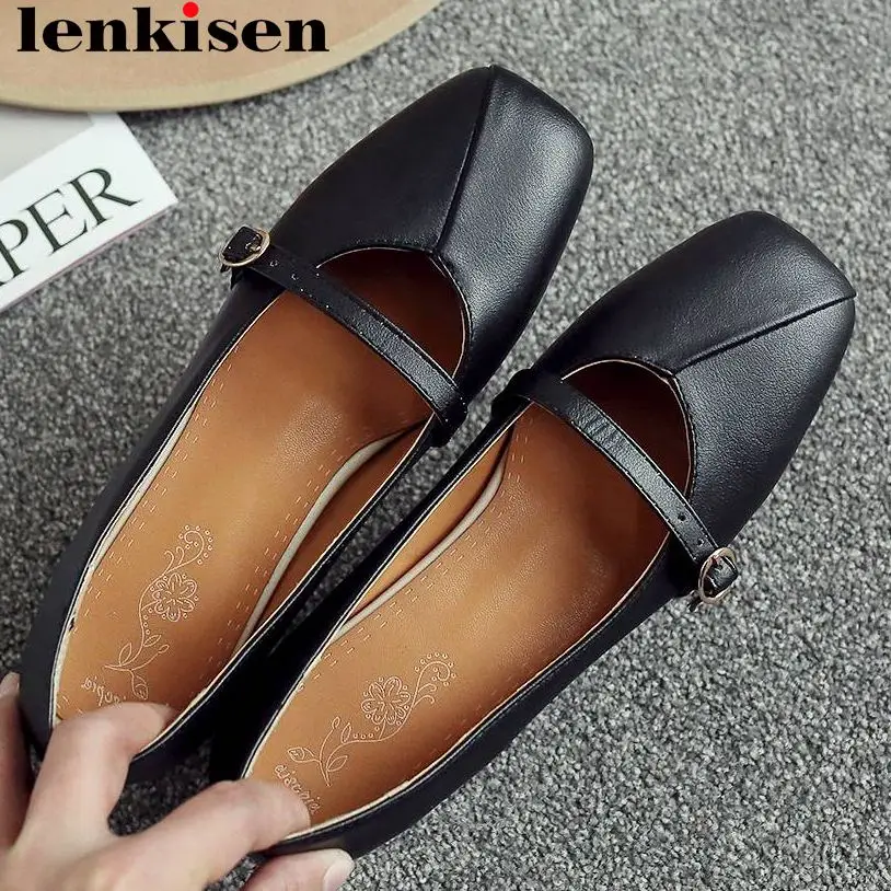

2019 Superstars big size pu buckle belt slip on office lady low heels square toe young girls new fashion woman brand pumps L8f2