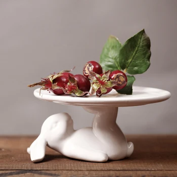 

American Creative Ceramic Ornaments Crafts Rabbit Lay Top Bowl Desktop Cake Tray Tableware Decoration Party Fruit Plate