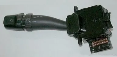 

SWITCH ASSEMBLY - LIGHTING & TURN SIGNAL FOR Hyundai Elantra 2001-2006