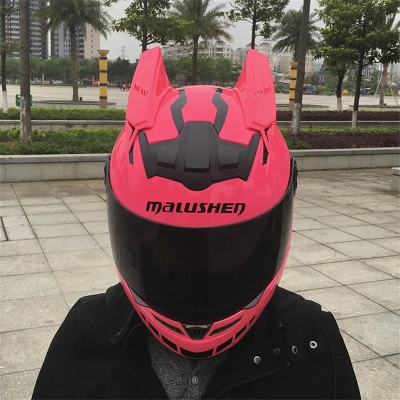 

MALUSHEN Motorcycle Helmets Women child Motocross Equipment Protect Cat Helmet Personality Full Face MOTO GP Helmet with Goggles