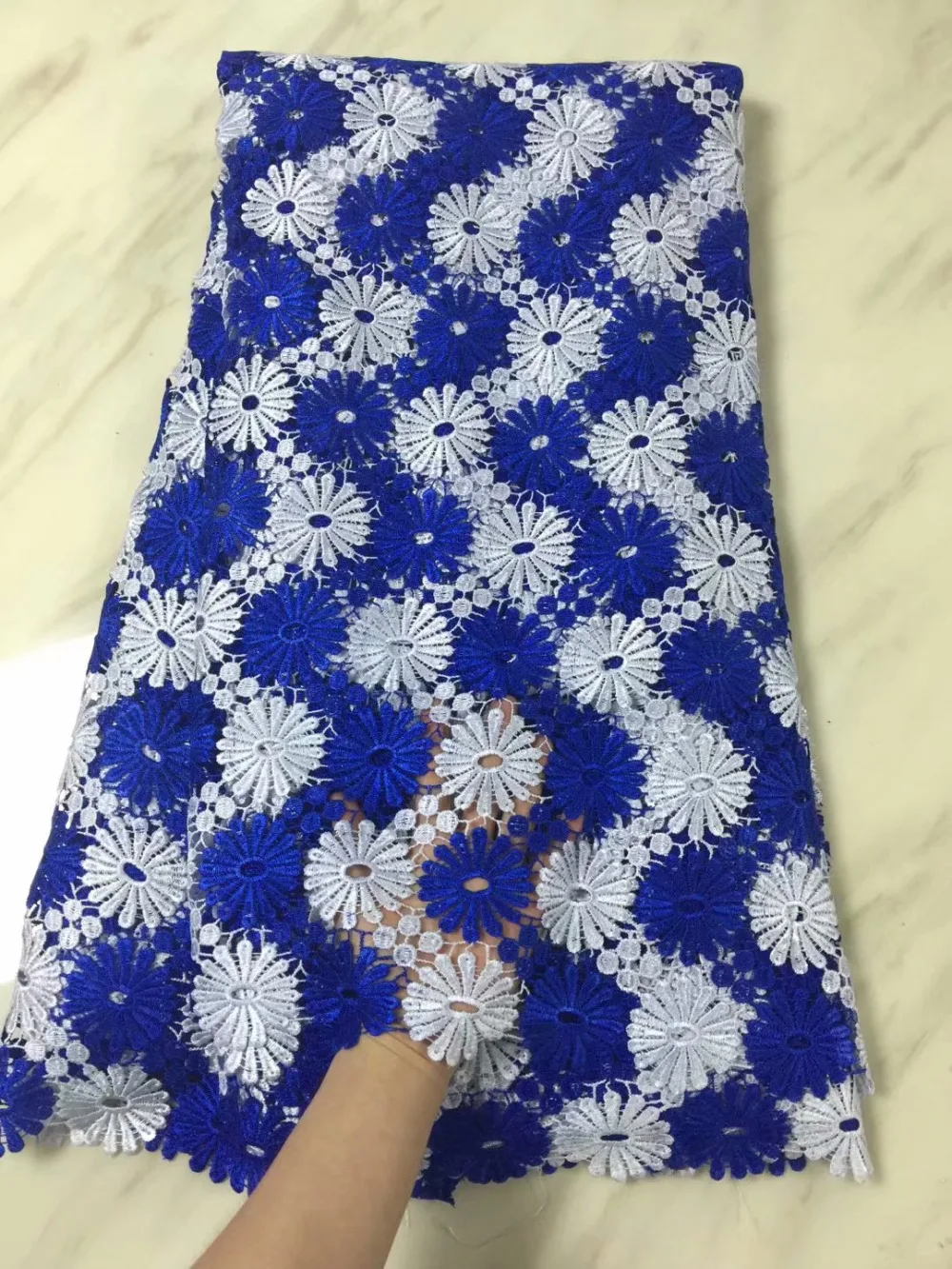 

Promotion! 2018 New Arrival African Cord Lace Guipure Lace Fabric.High Quality Multicolor Water Soluble Lace Fabric 5yards/lot