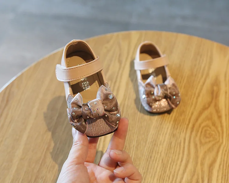 Для маленьких девочек со стразами принцесса обувь лук обувь для малышей с мягкой подошвой для малышей и девочек