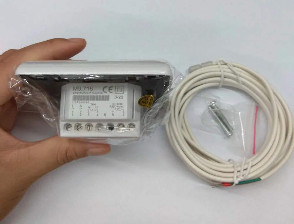 M9.716 HVAC 16A Touch Screen Weekly Programming Floor Heating Temprature Switch Thermostat
